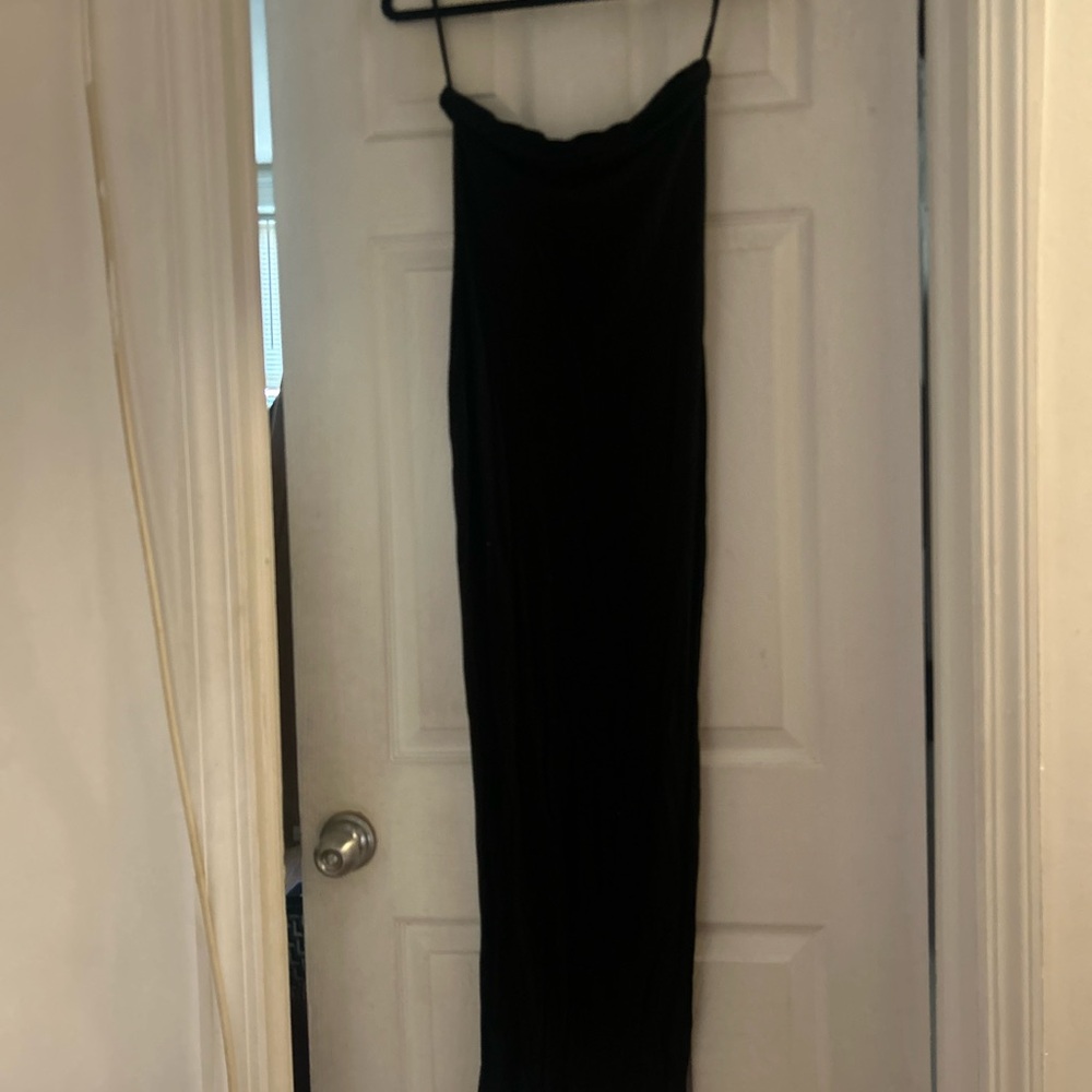 Elegant Black Strapless Dress